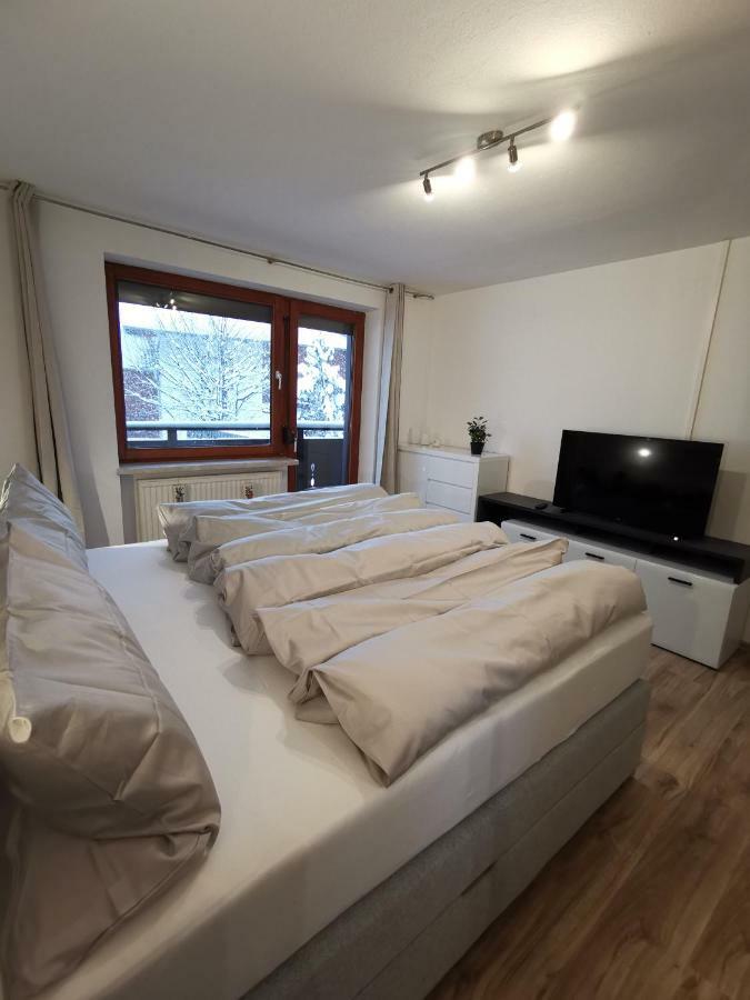 Appartment Fuzzy Сьолден Екстериор снимка