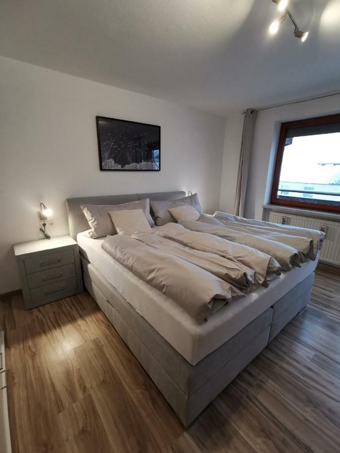 Appartment Fuzzy Сьолден Екстериор снимка