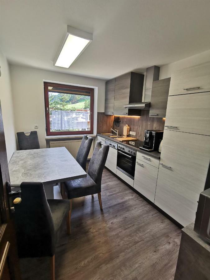 Appartment Fuzzy Сьолден Екстериор снимка