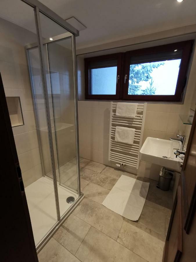 Appartment Fuzzy Сьолден Екстериор снимка