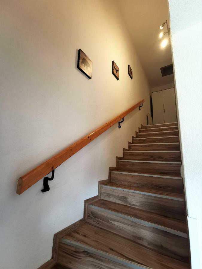 Appartment Fuzzy Сьолден Екстериор снимка